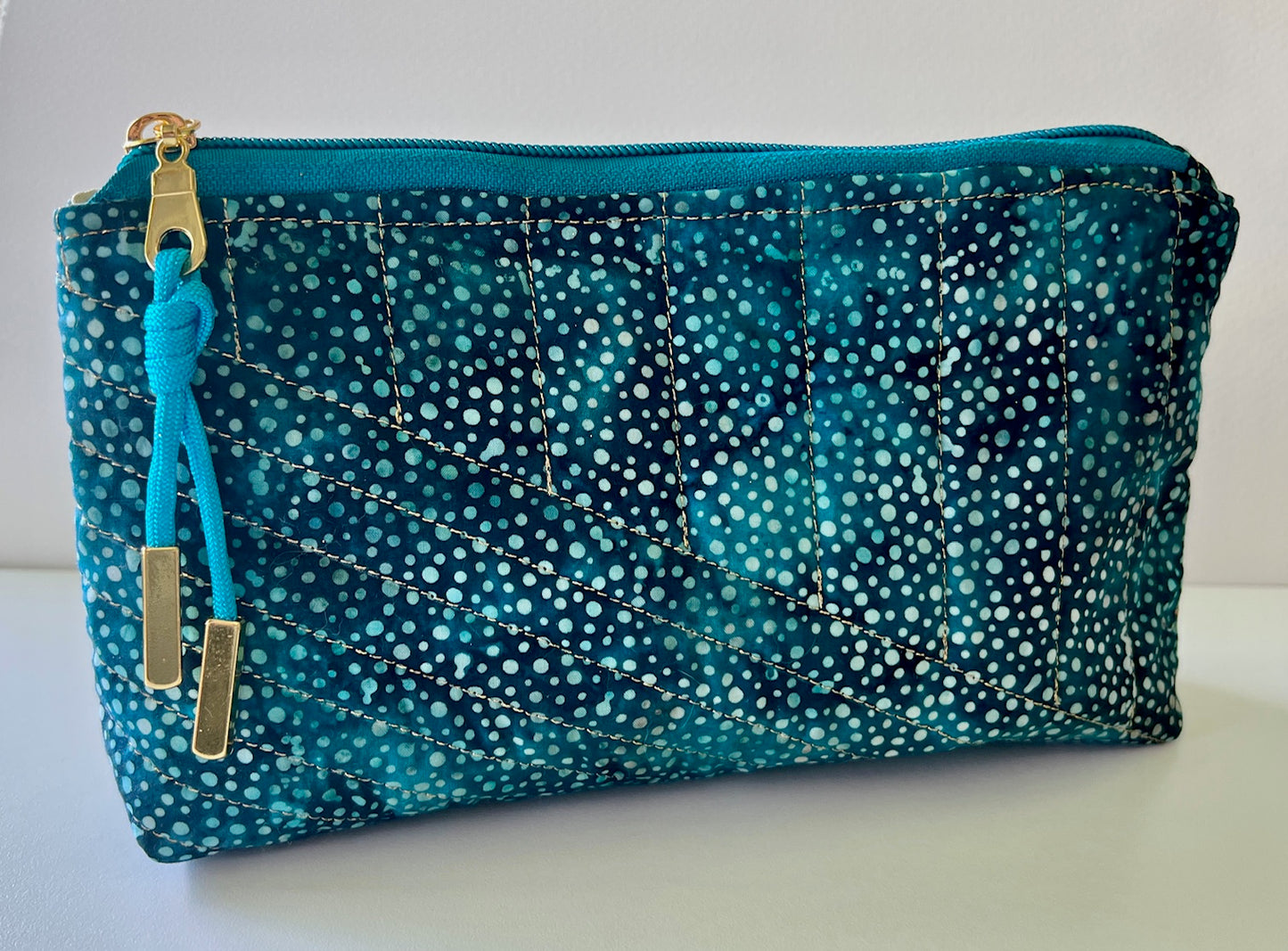Willa Wedge Pouch