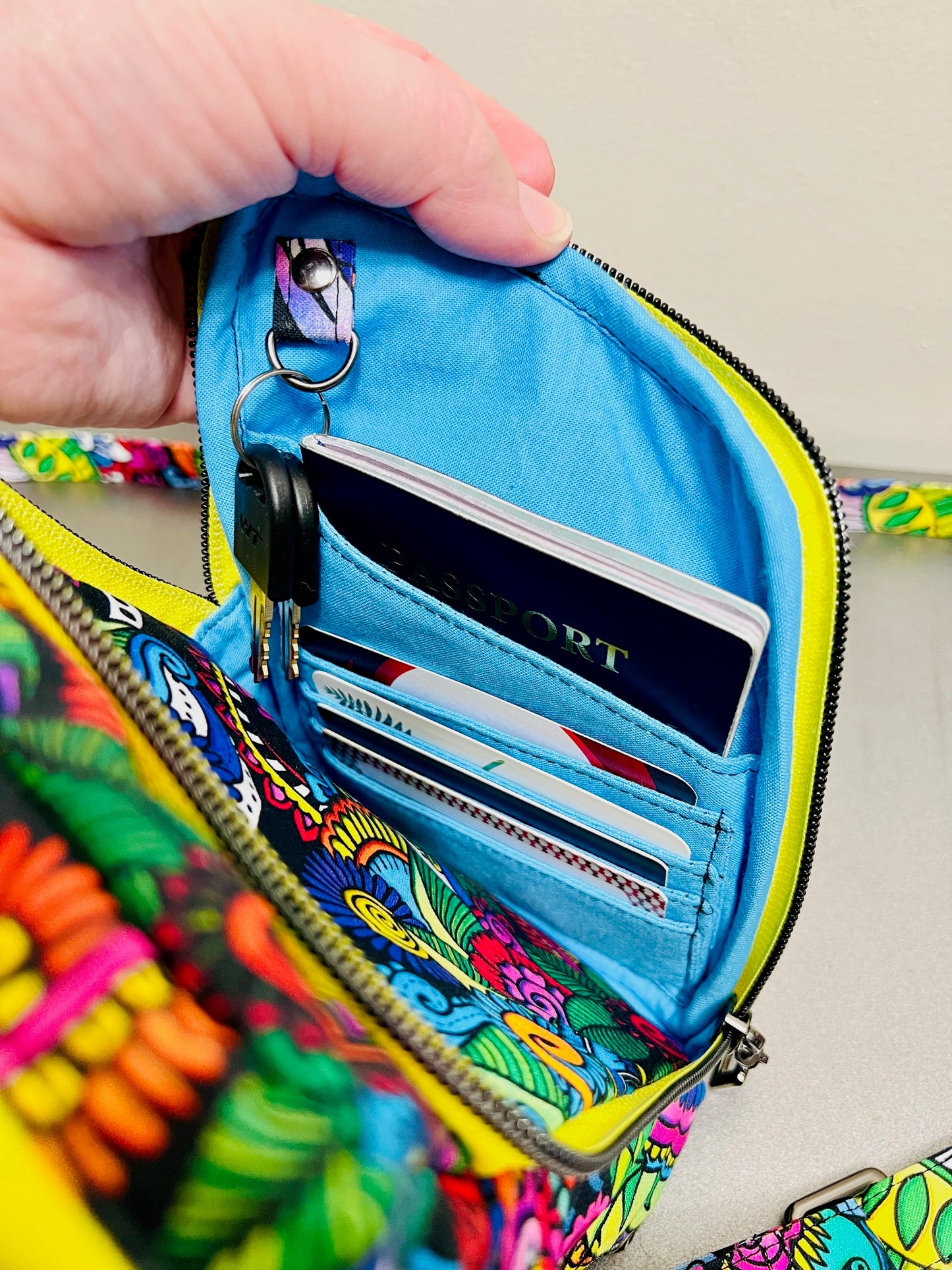 Kelli Crossbody Travel Companion (PDF)